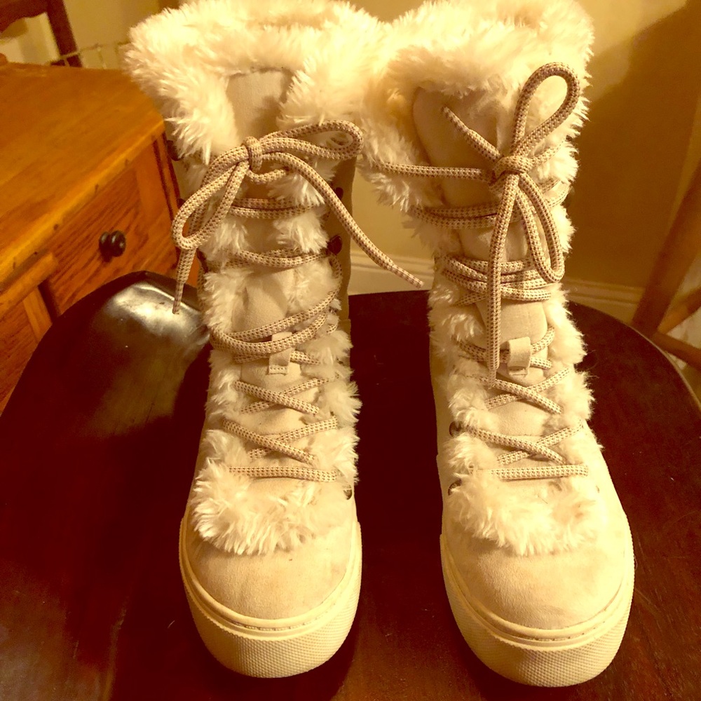 Snow bunny boots!